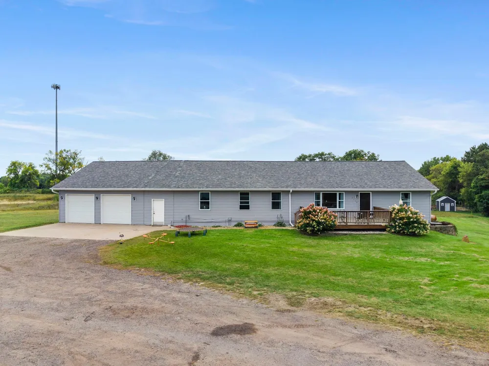 3382 Highway 95 NW Cambridge, MN 55008