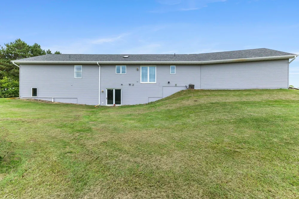 3382 Highway 95 NW Cambridge, MN 55008