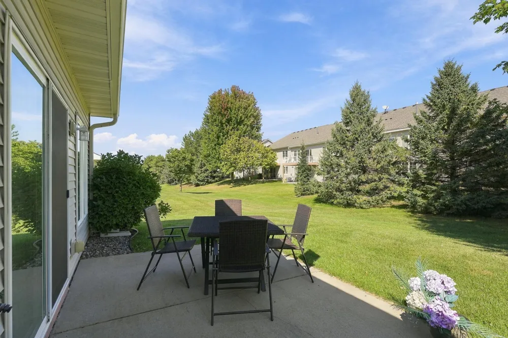 20576 Cypress Drive Farmington, MN 55024