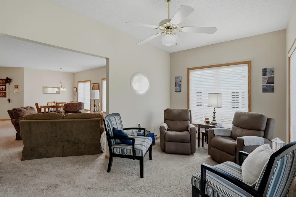 20576 Cypress Drive Farmington, MN 55024