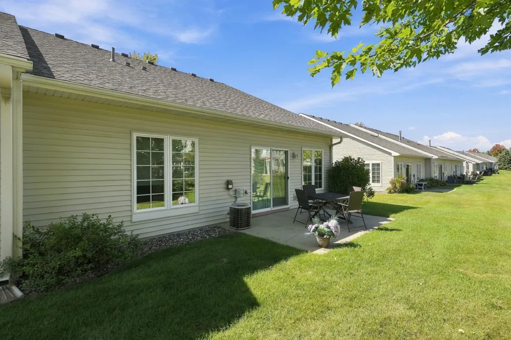 20576 Cypress Drive Farmington, MN 55024