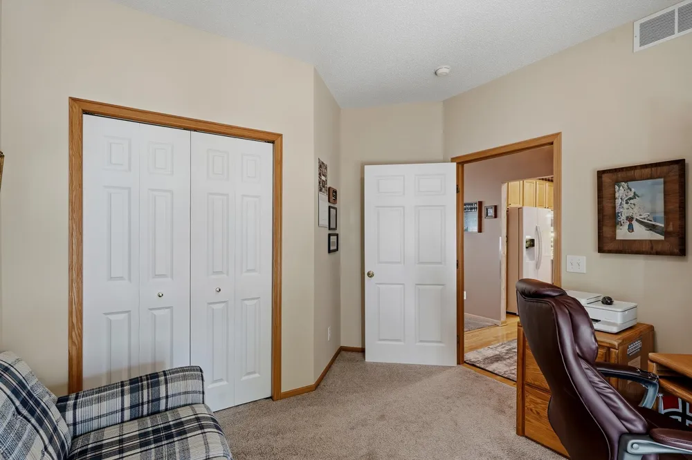 20576 Cypress Drive Farmington, MN 55024