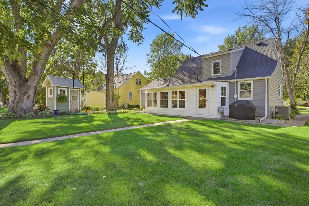 312 Westminster Avenue SW Watertown, MN 55388