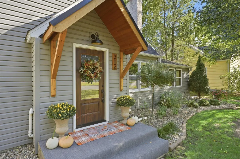 312 Westminster Avenue SW Watertown, MN 55388