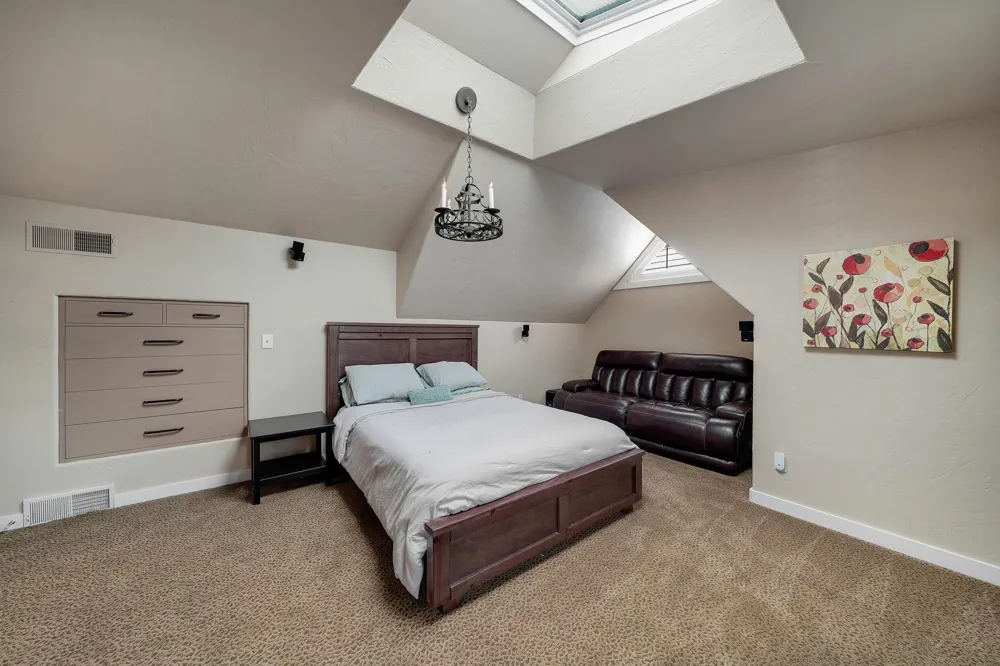1170 Fairmount Avenue Saint Paul, MN 55105