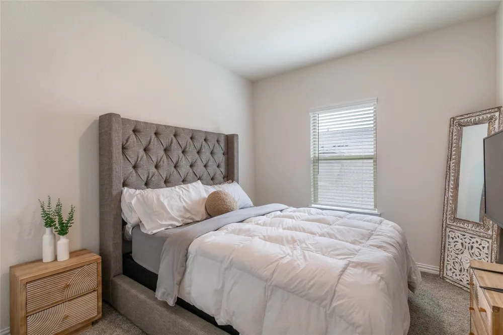 4533 Ward Street North Richland Hills, TX 76180