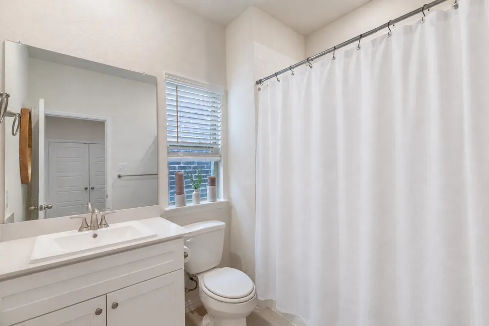 4533 Ward Street North Richland Hills, TX 76180