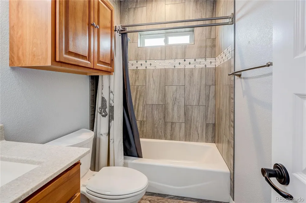2581 Greenhorn View Drive Pueblo West, CO 81007