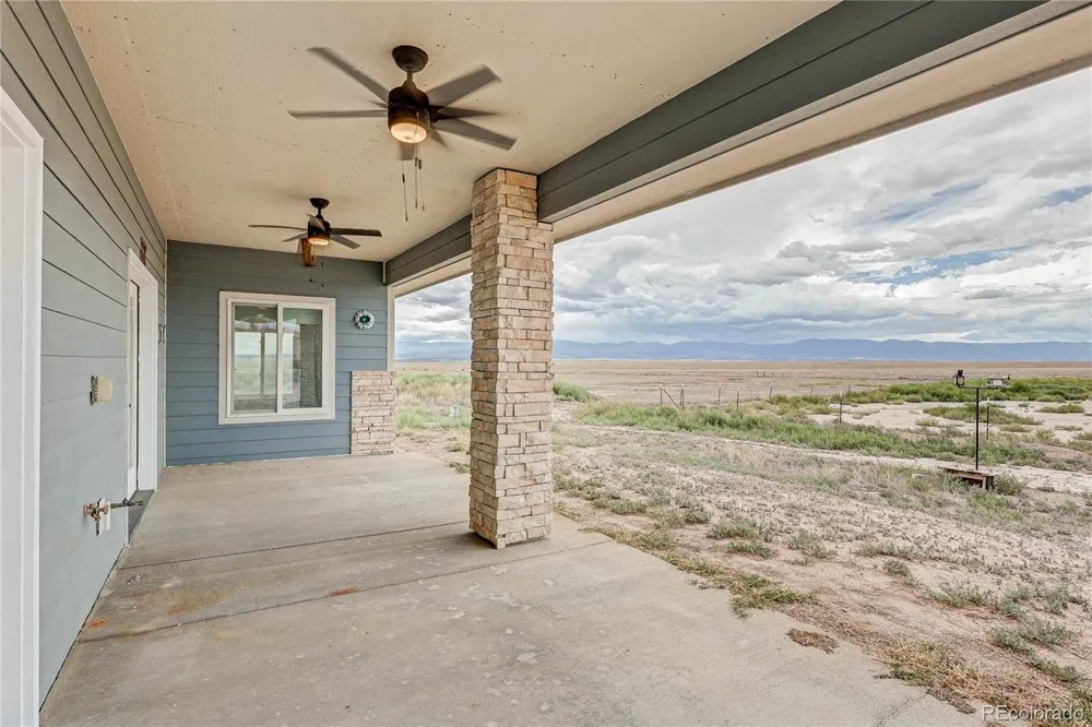 2581 Greenhorn View Drive Pueblo West, CO 81007