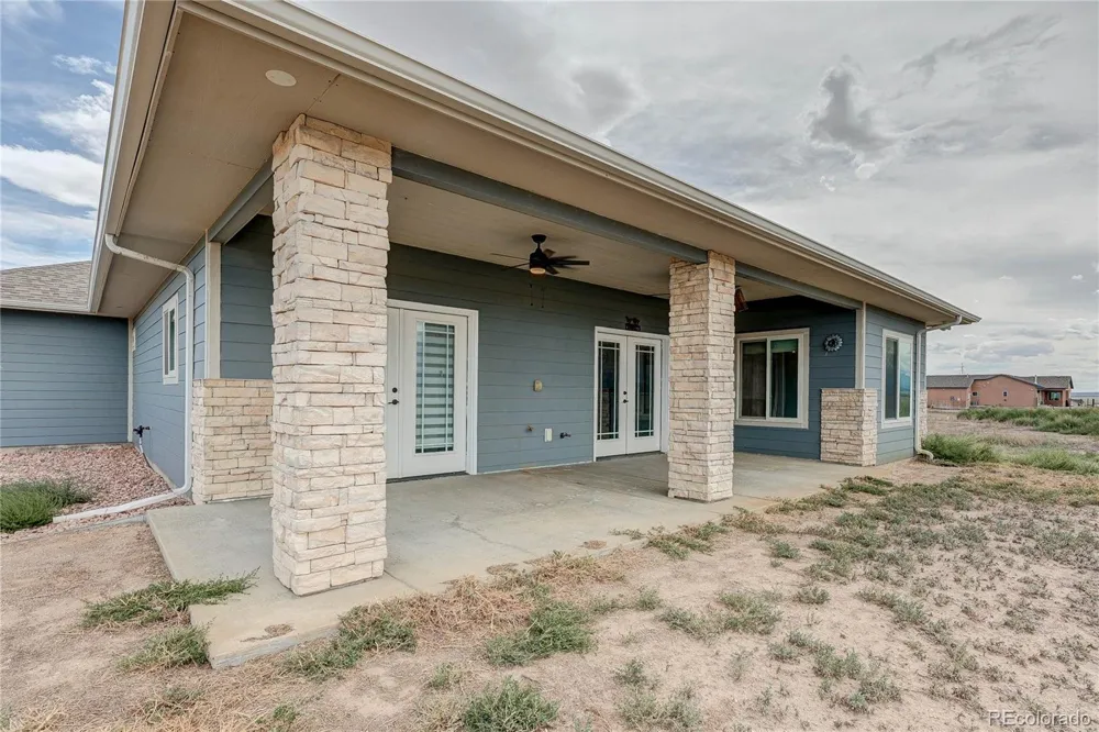 2581 Greenhorn View Drive Pueblo West, CO 81007
