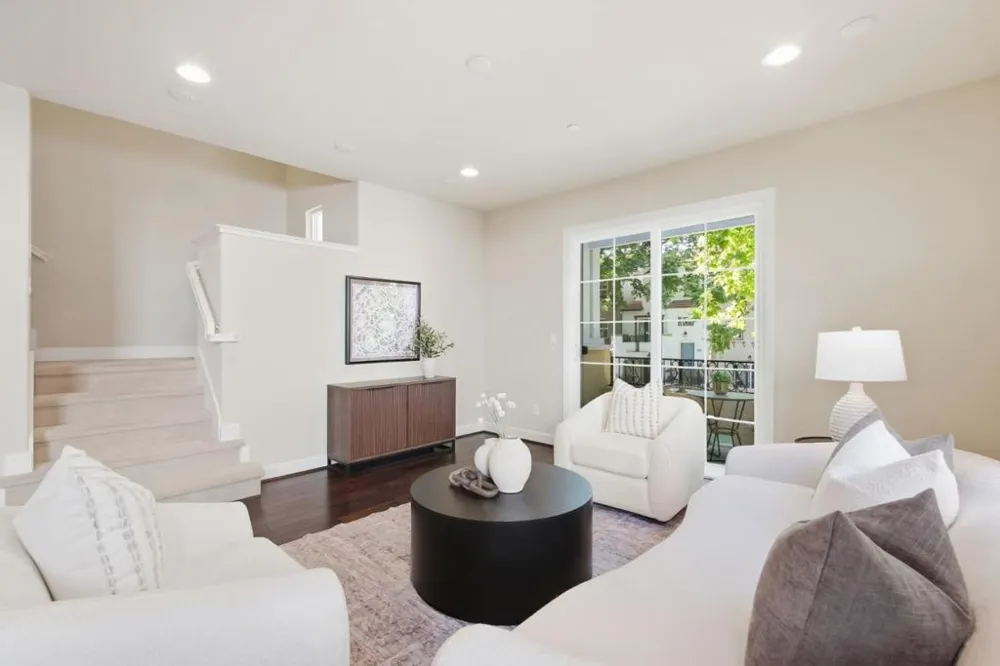 221 Dali Terrace Mountain View, CA 94041