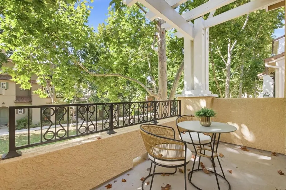 221 Dali Terrace Mountain View, CA 94041