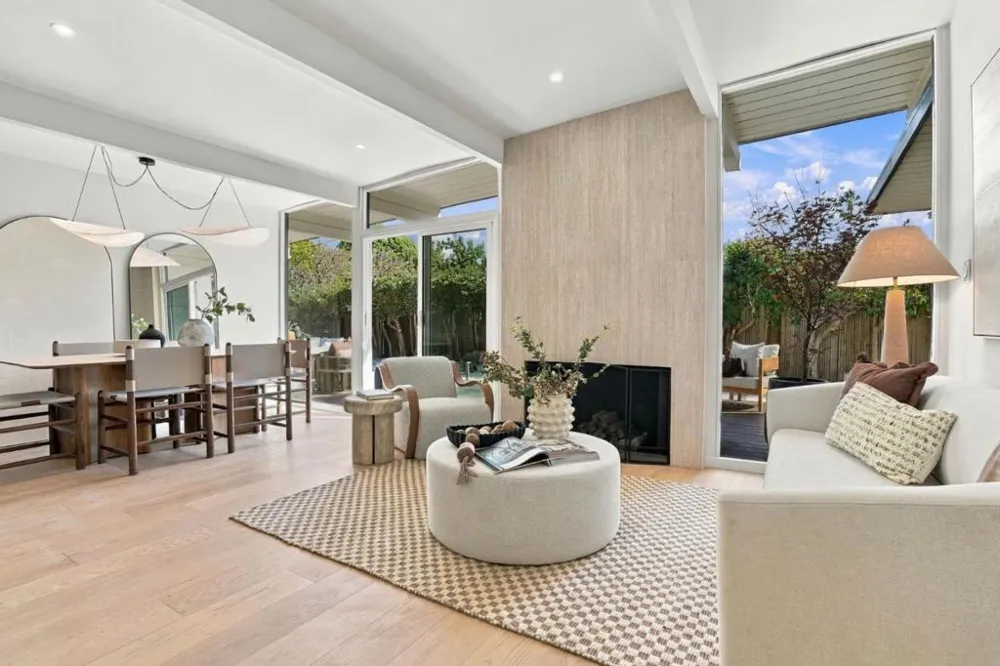2020 Channing Avenue Palo Alto, CA 94303