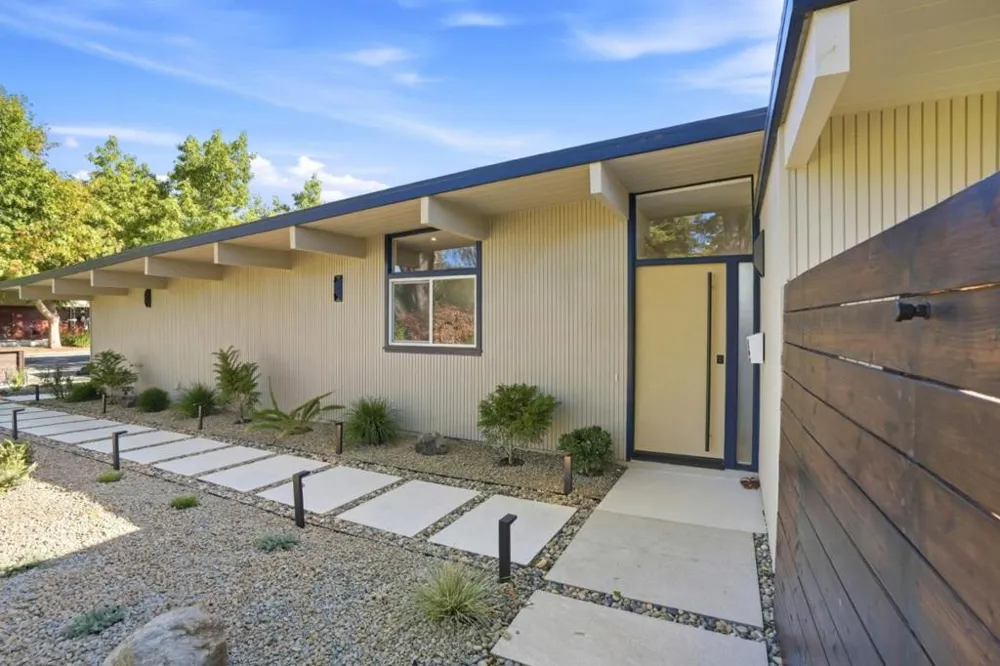 2020 Channing Avenue Palo Alto, CA 94303