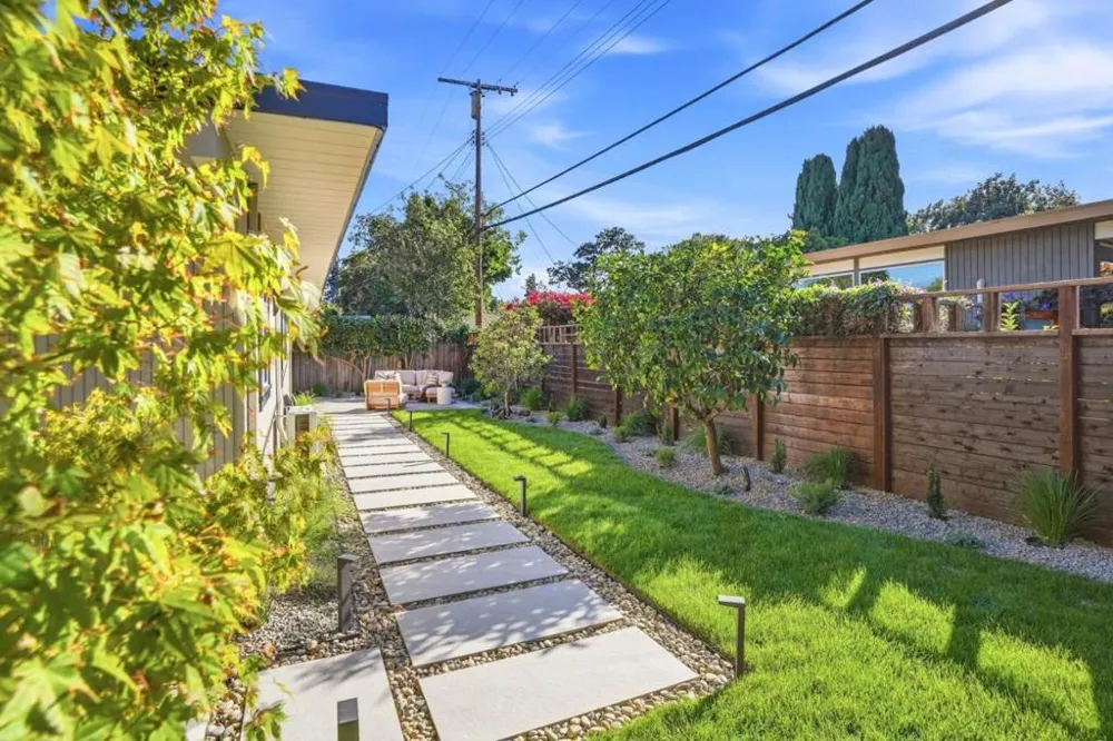2020 Channing Avenue Palo Alto, CA 94303