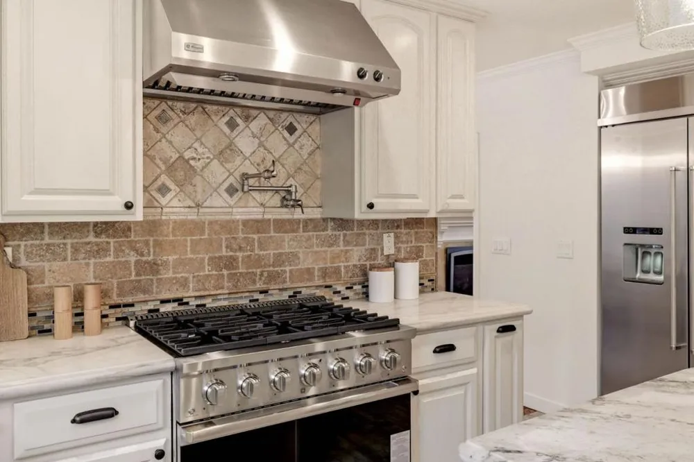 577 Maple Avenue San Bruno, CA 94066