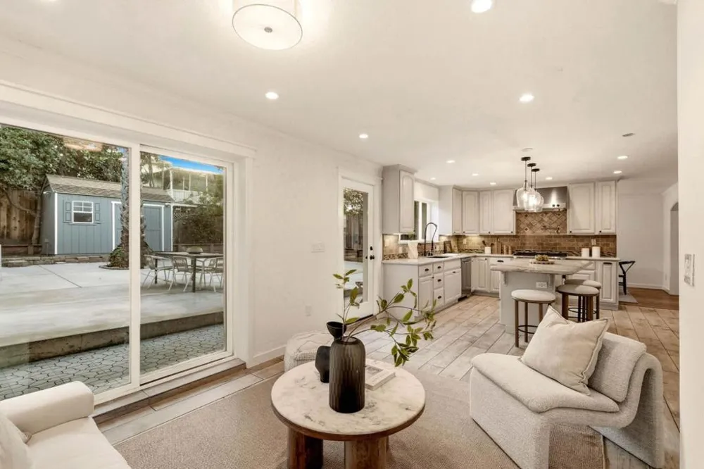 577 Maple Avenue San Bruno, CA 94066