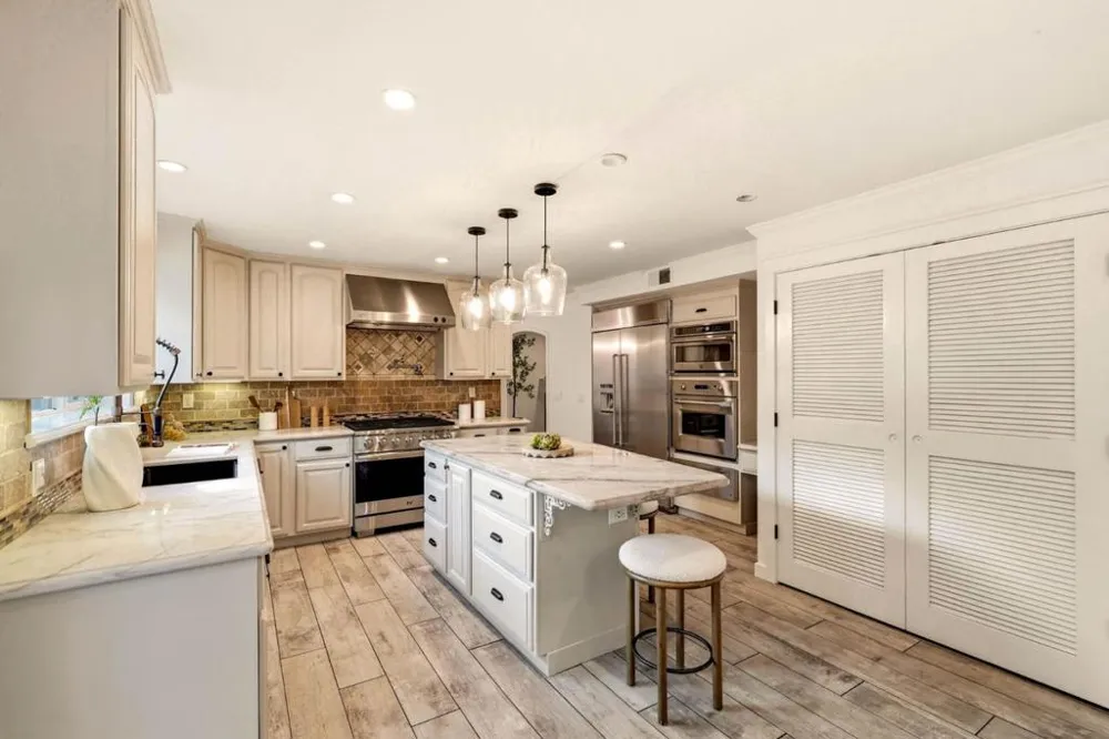 577 Maple Avenue San Bruno, CA 94066