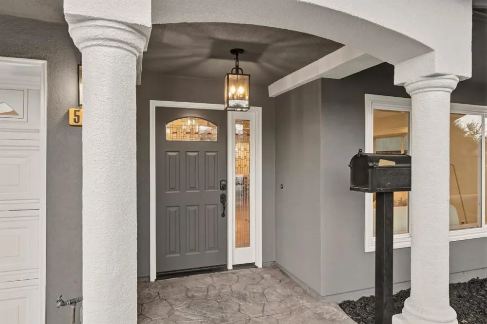 577 Maple Avenue San Bruno, CA 94066