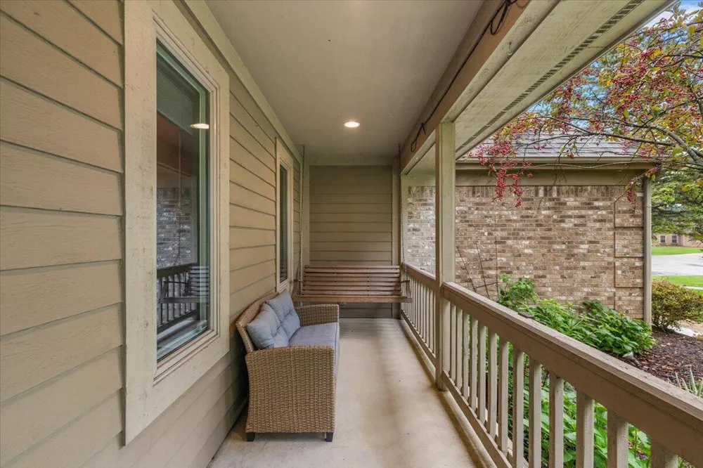 5566 Creekview Drive Ann Arbor, MI 48108