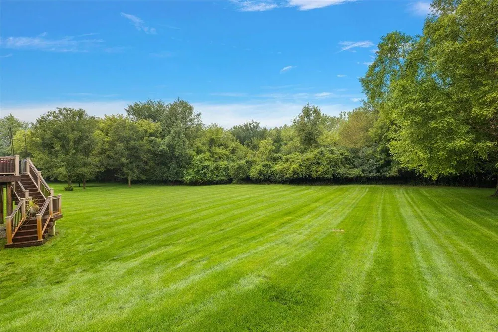 5566 Creekview Drive Ann Arbor, MI 48108