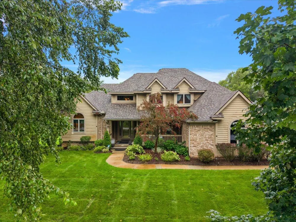 5566 Creekview Drive Ann Arbor, MI 48108