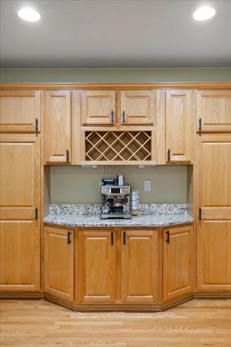 5566 Creekview Drive Ann Arbor, MI 48108