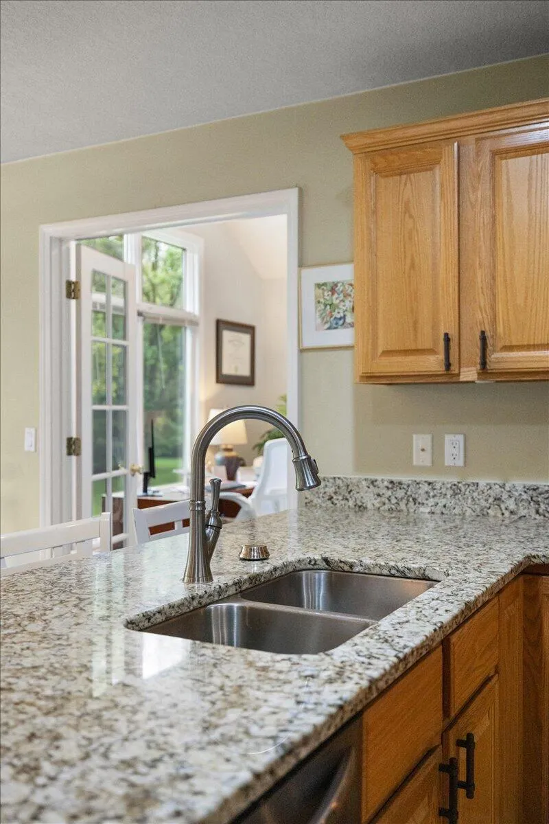 5566 Creekview Drive Ann Arbor, MI 48108