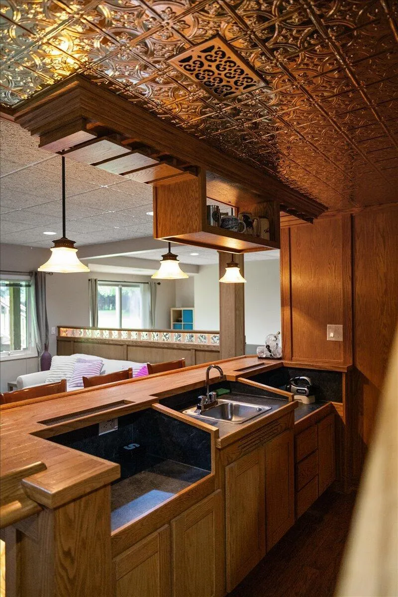 5566 Creekview Drive Ann Arbor, MI 48108