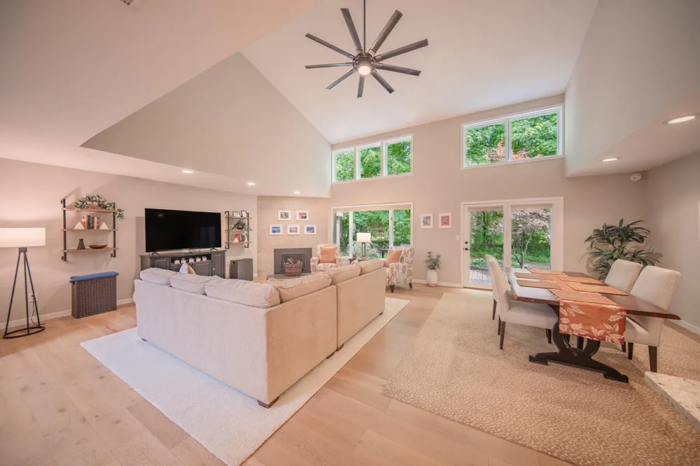 4596 Cottonwood Drive Ann Arbor, MI 48108