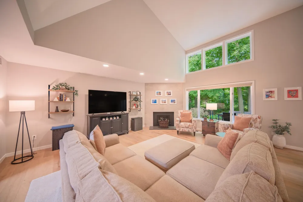4596 Cottonwood Drive Ann Arbor, MI 48108