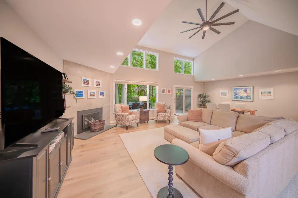 4596 Cottonwood Drive Ann Arbor, MI 48108