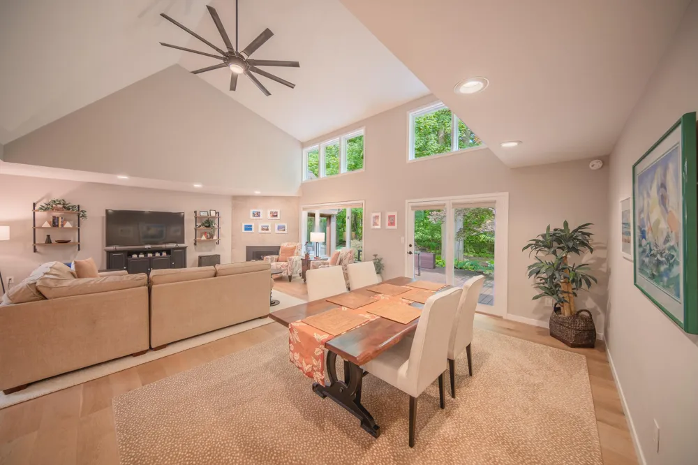 4596 Cottonwood Drive Ann Arbor, MI 48108