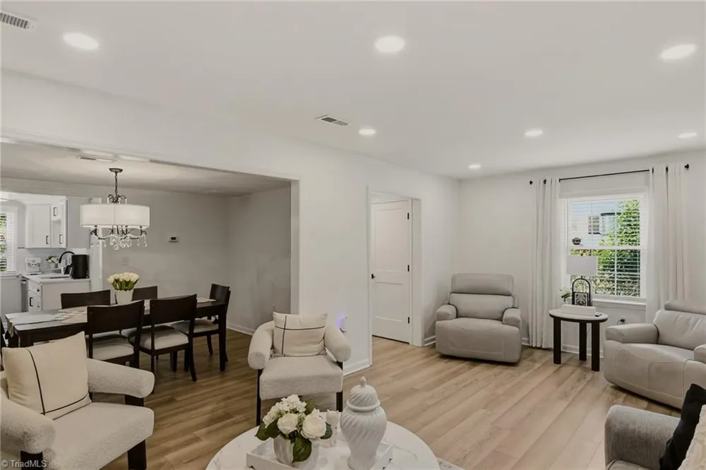 2902 Saint Marks Road #H Winston-Salem, NC 27103