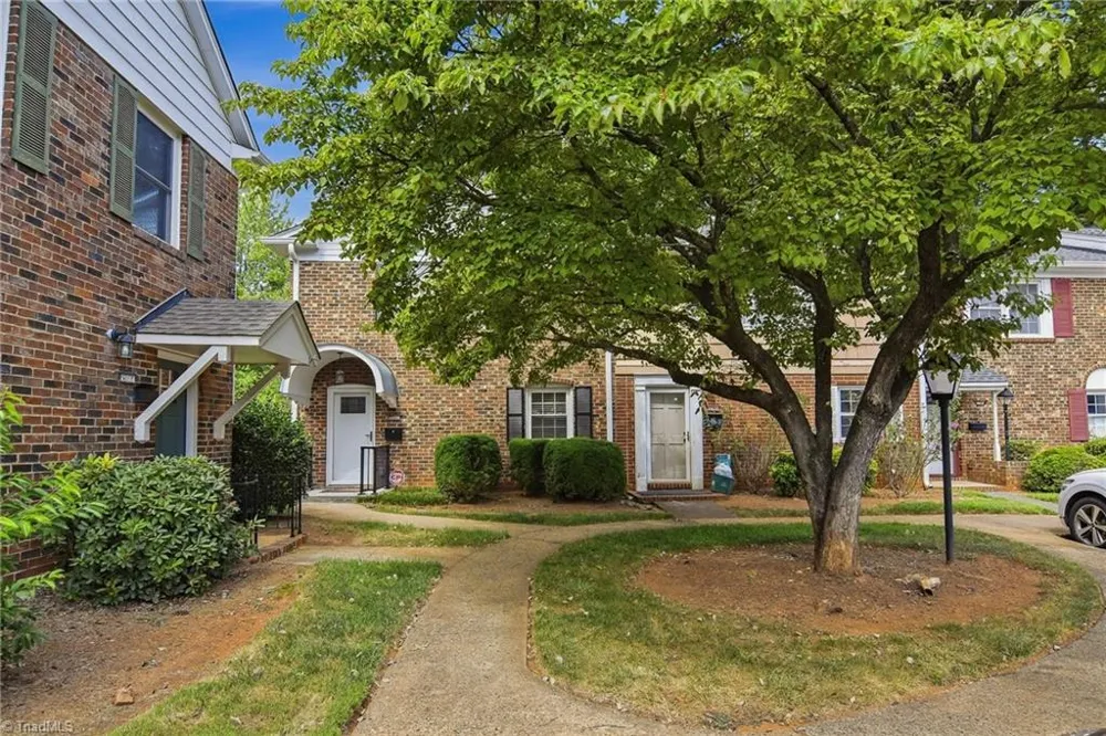 2902 Saint Marks Road #H Winston-Salem, NC 27103