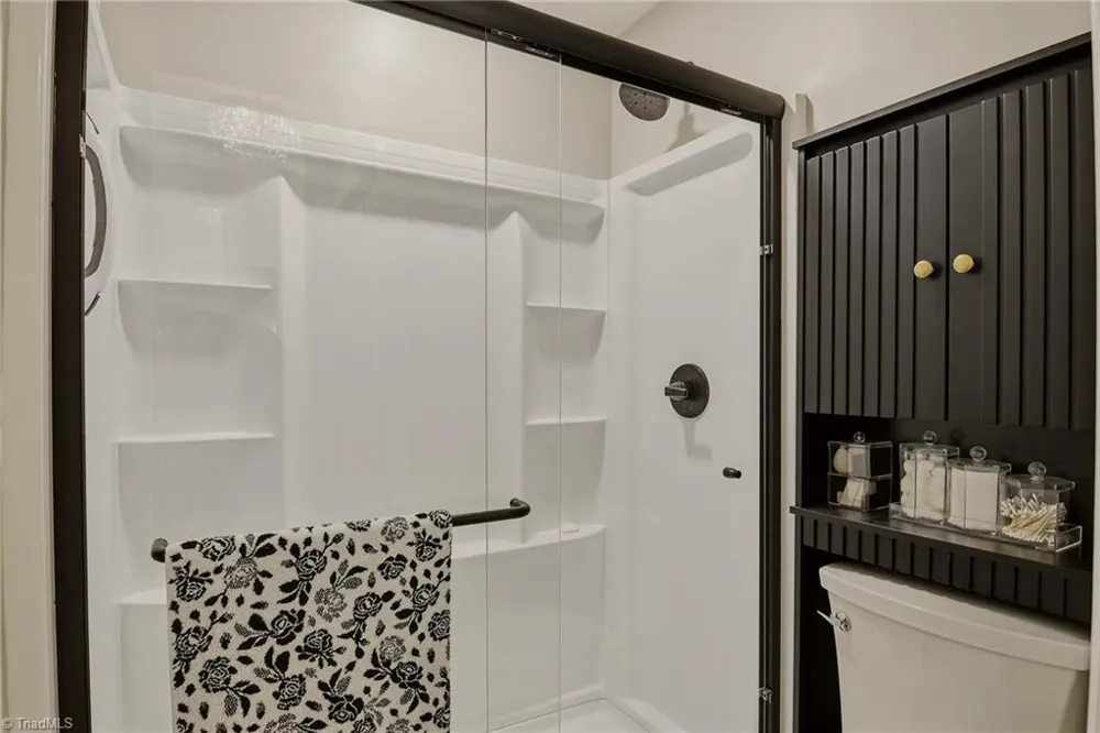 2902 Saint Marks Road #H Winston-Salem, NC 27103