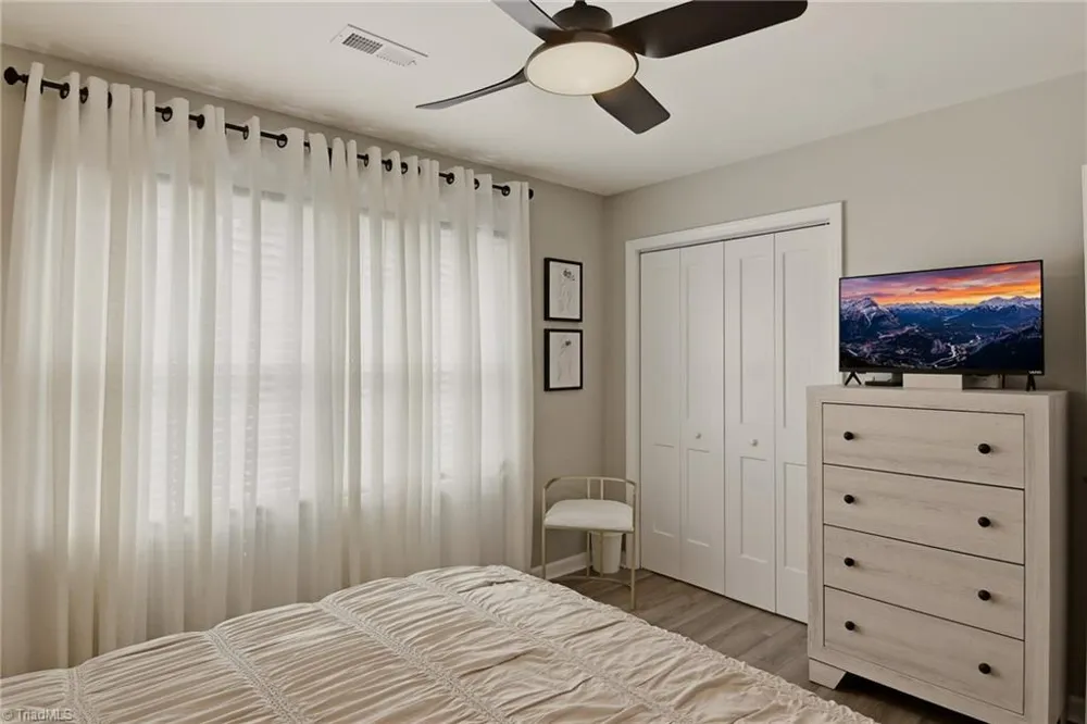 2902 Saint Marks Road #H Winston-Salem, NC 27103