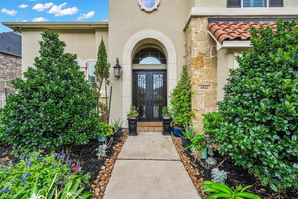 4822 Kendalia Cloud Lane Fulshear, TX 77441