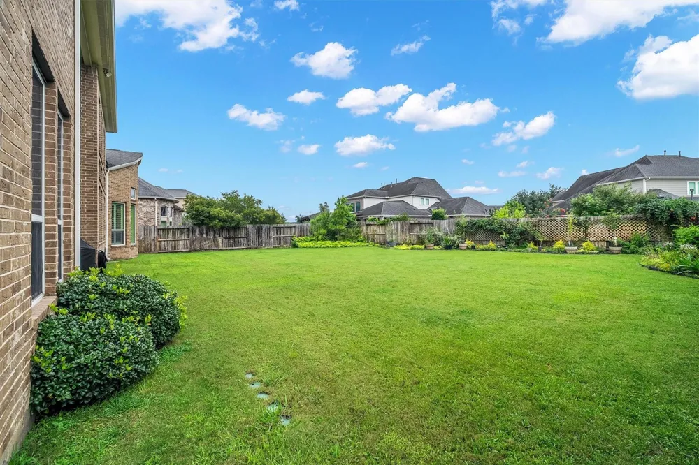 4822 Kendalia Cloud Lane Fulshear, TX 77441