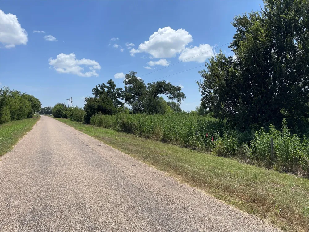 Cr 220- Wharton, TX 77488