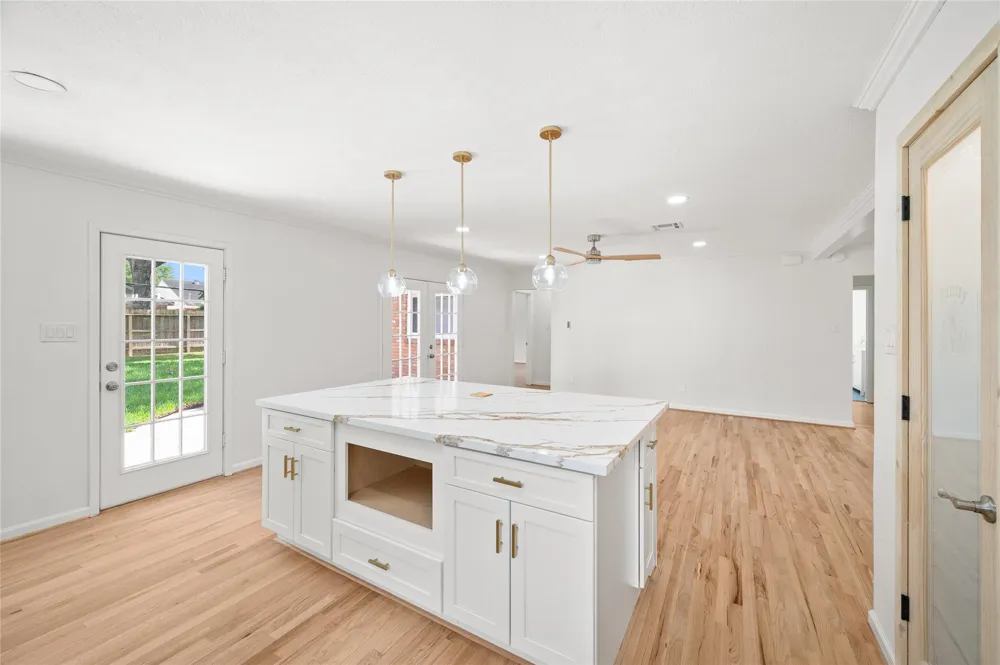9019 Kapri Lane Houston, TX 77025