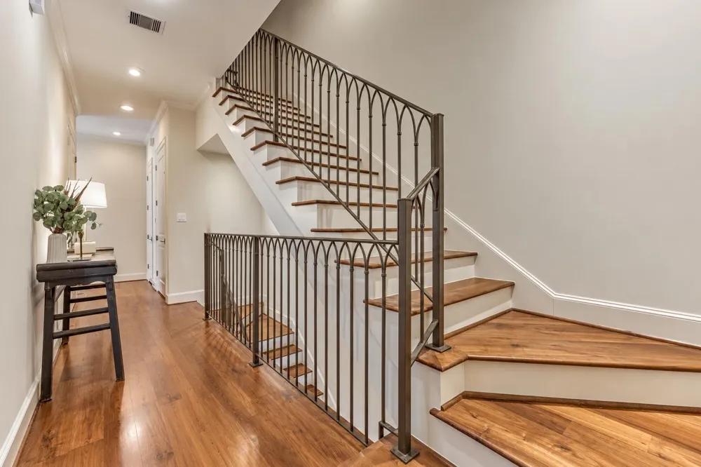 25 Topside Row The Woodlands, TX 77380