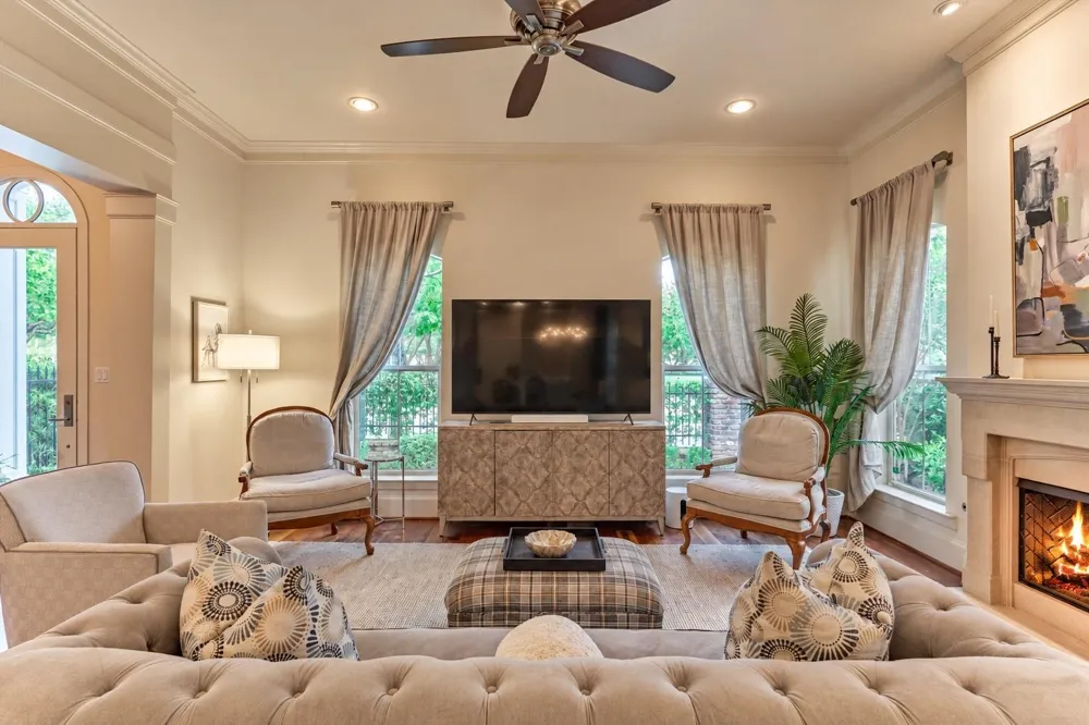 25 Topside Row The Woodlands, TX 77380
