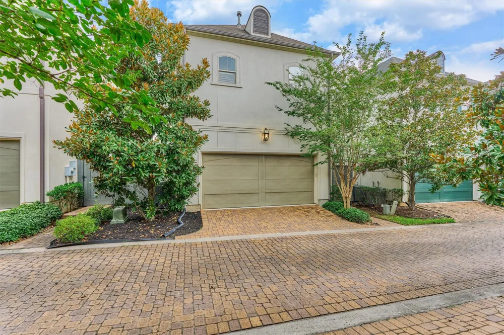 25 Topside Row The Woodlands, TX 77380
