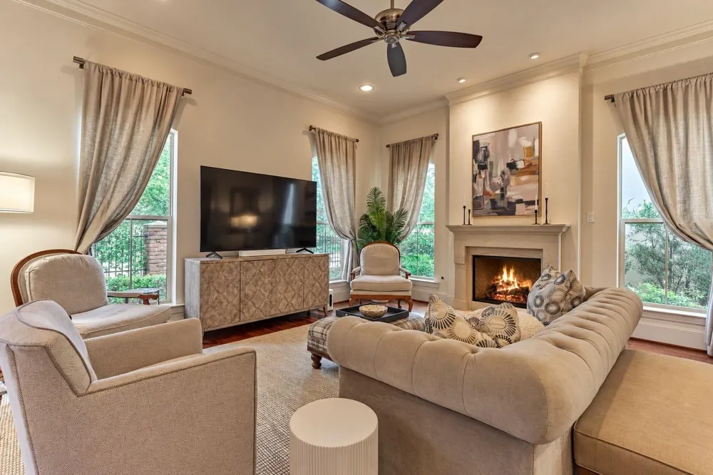 25 Topside Row The Woodlands, TX 77380