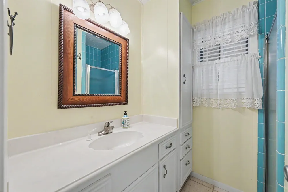 122 Warbonnet Drive Conroe, TX 77304
