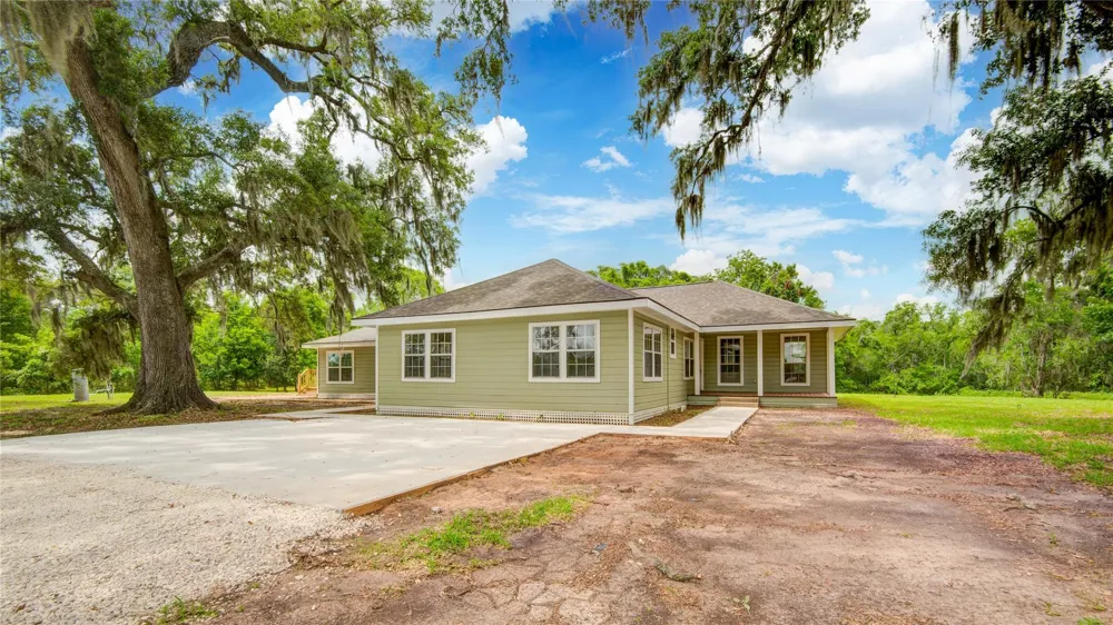 10300 County Road 321 Sweeny, TX 77480