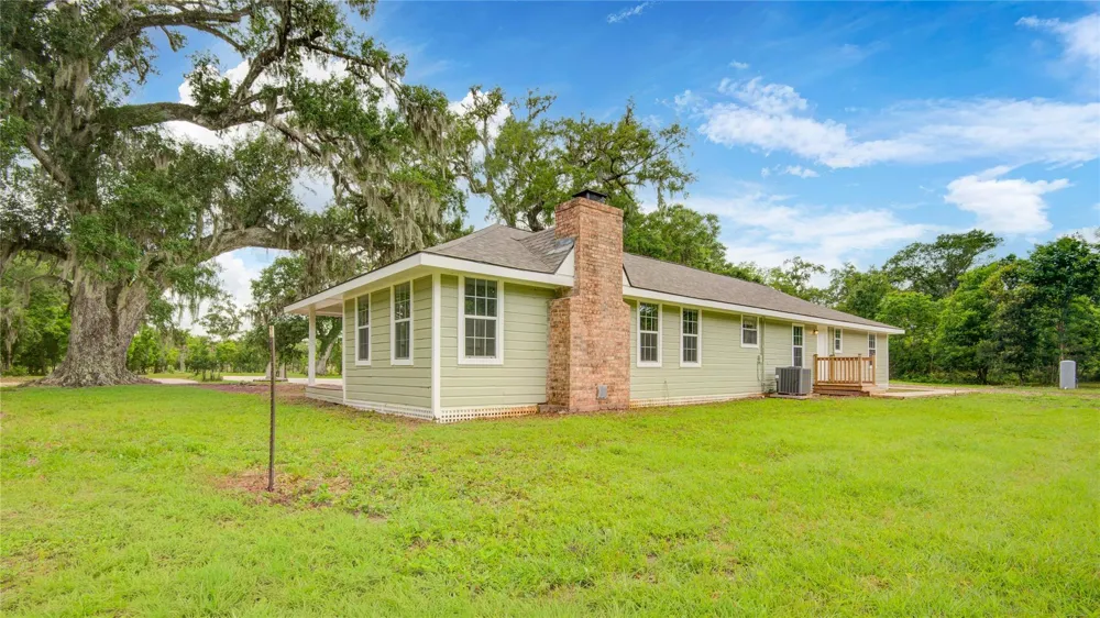 10300 County Road 321 Sweeny, TX 77480