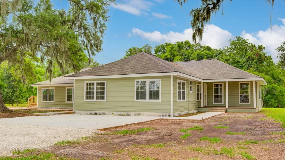 10300 County Road 321 Sweeny, TX 77480