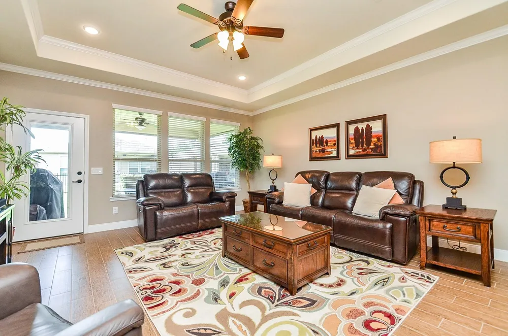 551 Emory Peak Drive Richmond, TX 77469